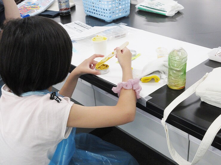 軟膏薬の調剤体験