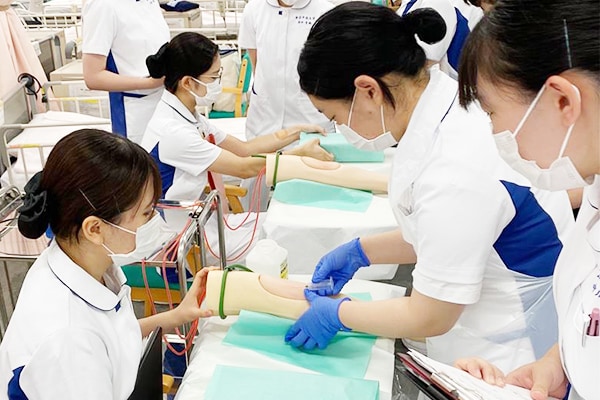合格へ導く万全の国家試験対策