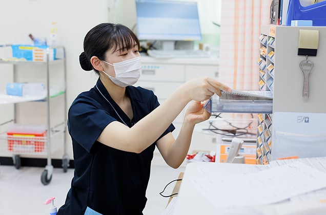 アルバイトやボランティア活動に取り組みました。