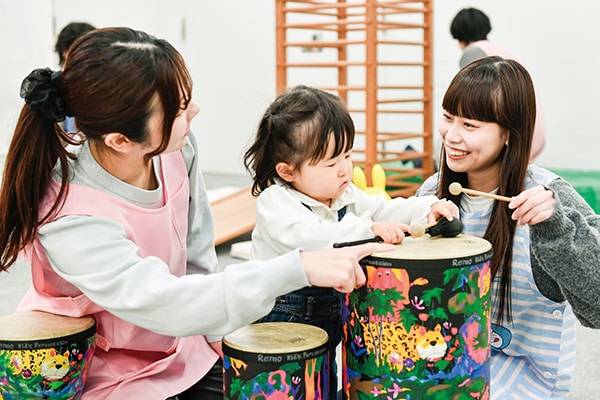 きめ細かな指導で育む保育の実践力