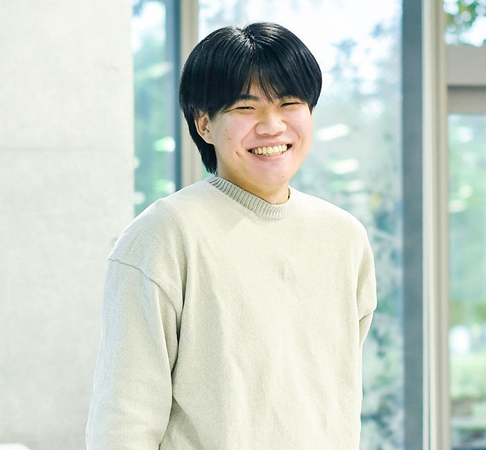 <small>3年</small> 岩﨑 伶音<small>さん</small>