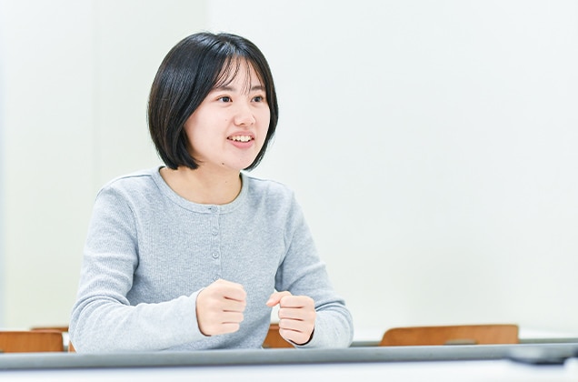 救急隊の活動を間近で見たことと、ドラマの影響が大きいです。