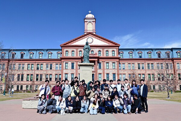 米国デンバーで実践型研修を実施