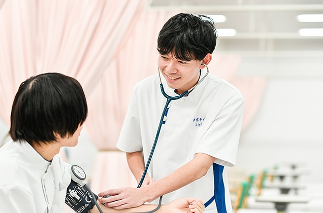 幅広いキャリアの選択肢があると思い、THUを選択。