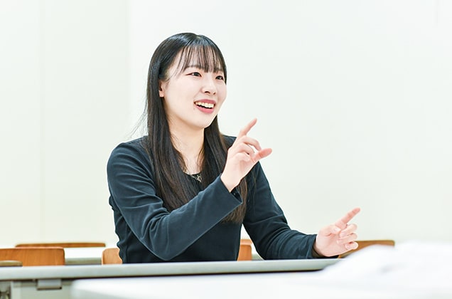 医療の現場と機器を扱う仕事に興味がありました。
