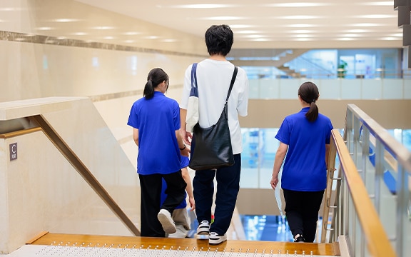 キャンパスツアー