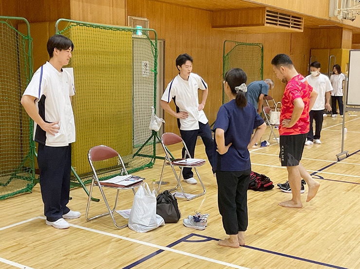 健康医療スポーツ学部 リハビリテーション学科、医療スポーツ学科トレーナー・スポーツコース、看護学科が帝京平成スポーツアカデミーと連携し、「いきいき体力見える化プロジェクト」（体力測定会）を行いました。
