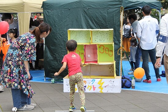 現代ライフ学部 児童学科、小学校・特別支援コース:「子ども縁日」