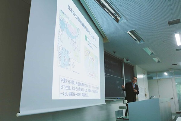 「アジア共同体論」の講義