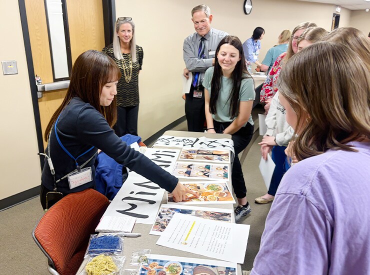 帝京平成大学学生プレゼンテーション（６つのブースごとに）