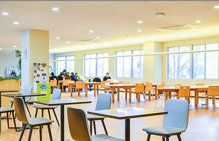 学生ホール(千葉)