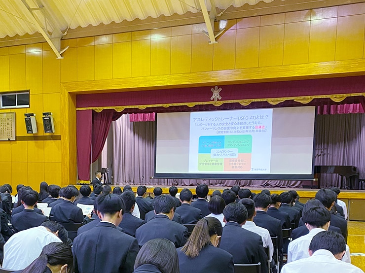 千葉県立京葉高等学校との高大連携における模擬授業を実施しました。