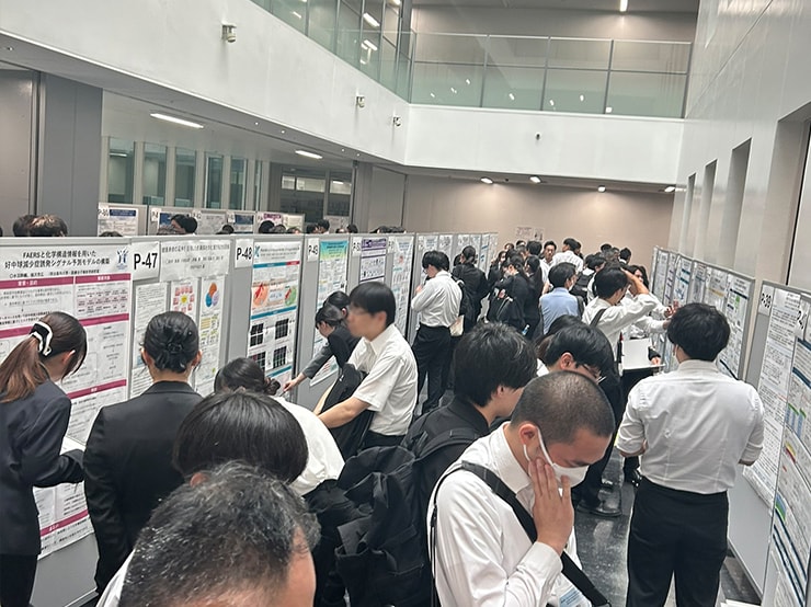 中野キャンパスにおいて、日本医療薬学会「第9回フレッシャーズ・カンファランス」が開催されました。